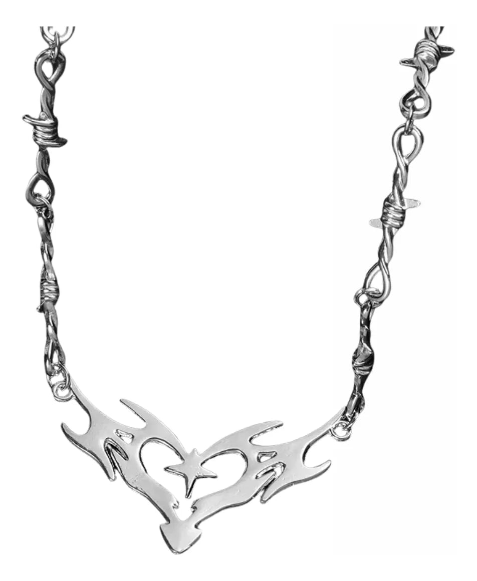 Collar Cadena con Dijes de Llamas de Fuego Plateado Gótico