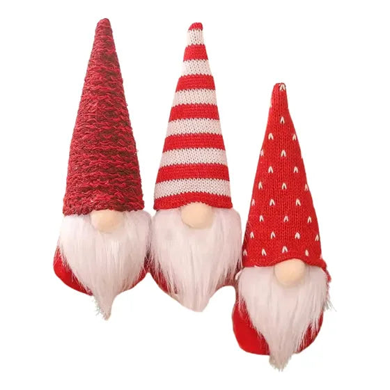 Set de adornos navideños colgantes con forma de gnomo.