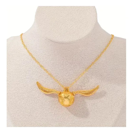 Collar con dije de la Snitch dorada de Harry Potter